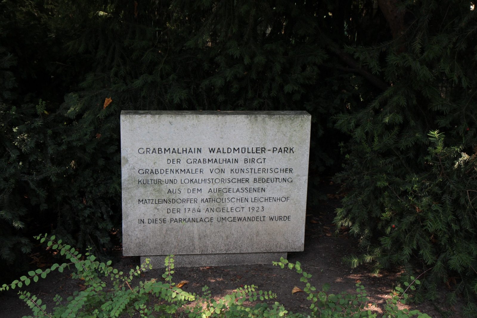 Leopold Auenbrugger's tomb (disappeared), Grabmalhain Waldmuller Park, Vienna - 01.jpg